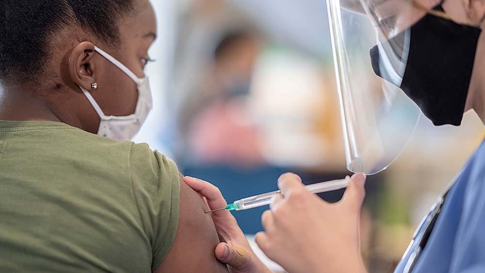 Barn från 12-15 år ska erbjudas vaccination mot covid-19 i Sverige.jpg